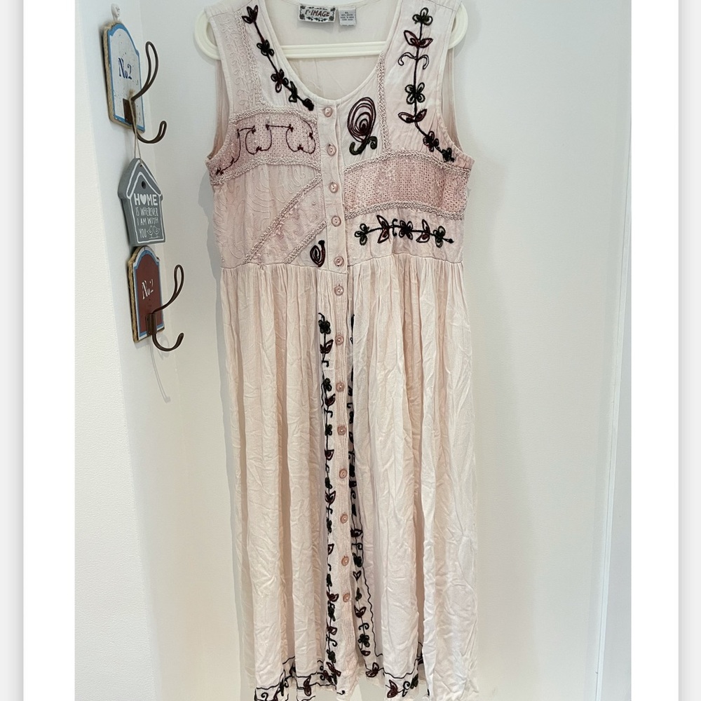 Vintage cottage core embroidered maxi sleeveless dress size Xl